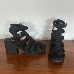 Dirty Laundry Black Chunky Heel Sandals